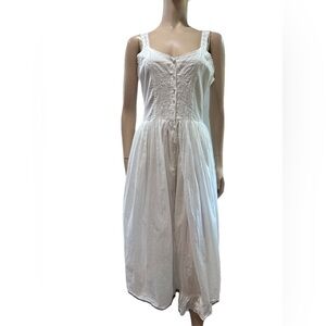 Baba Elegant White Sleeveless Dress